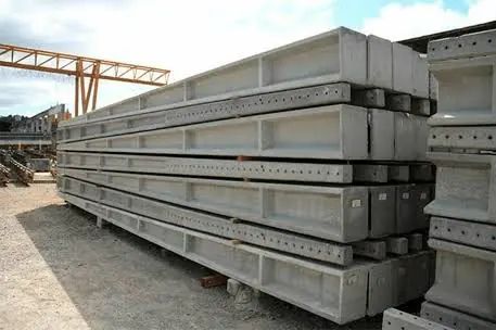 Poste de Concreto 9 m 200 daN em Combinado